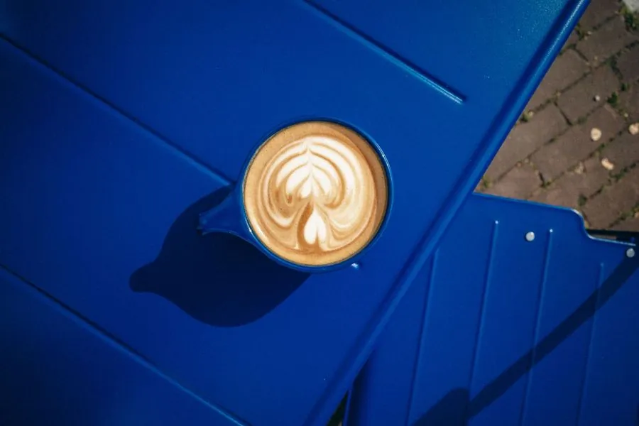 Coffee on the blue ledge of the Guji Coffee Kiosk on Zoutkeetsplein